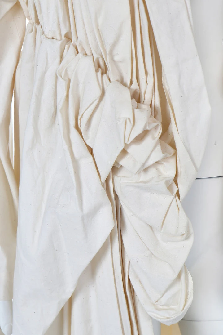 Annie's Archive 2006 Spring/Summer Rei Kawakubo For Comme Des Garçons Calico Coat. Rent: £160/Day 11 Annie's Archive 2006 Spring/Summer Rei Kawakubo For Comme Des Garçons Calico Coat. Rent: £160/Day