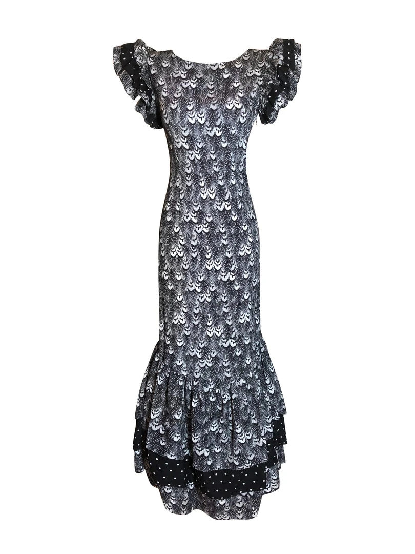 De La Vali Apolonia Black And White Feather Print Ruffled Maxi Dress 3 De La Vali Apolonia Black And White Feather Print Ruffled Maxi Dress